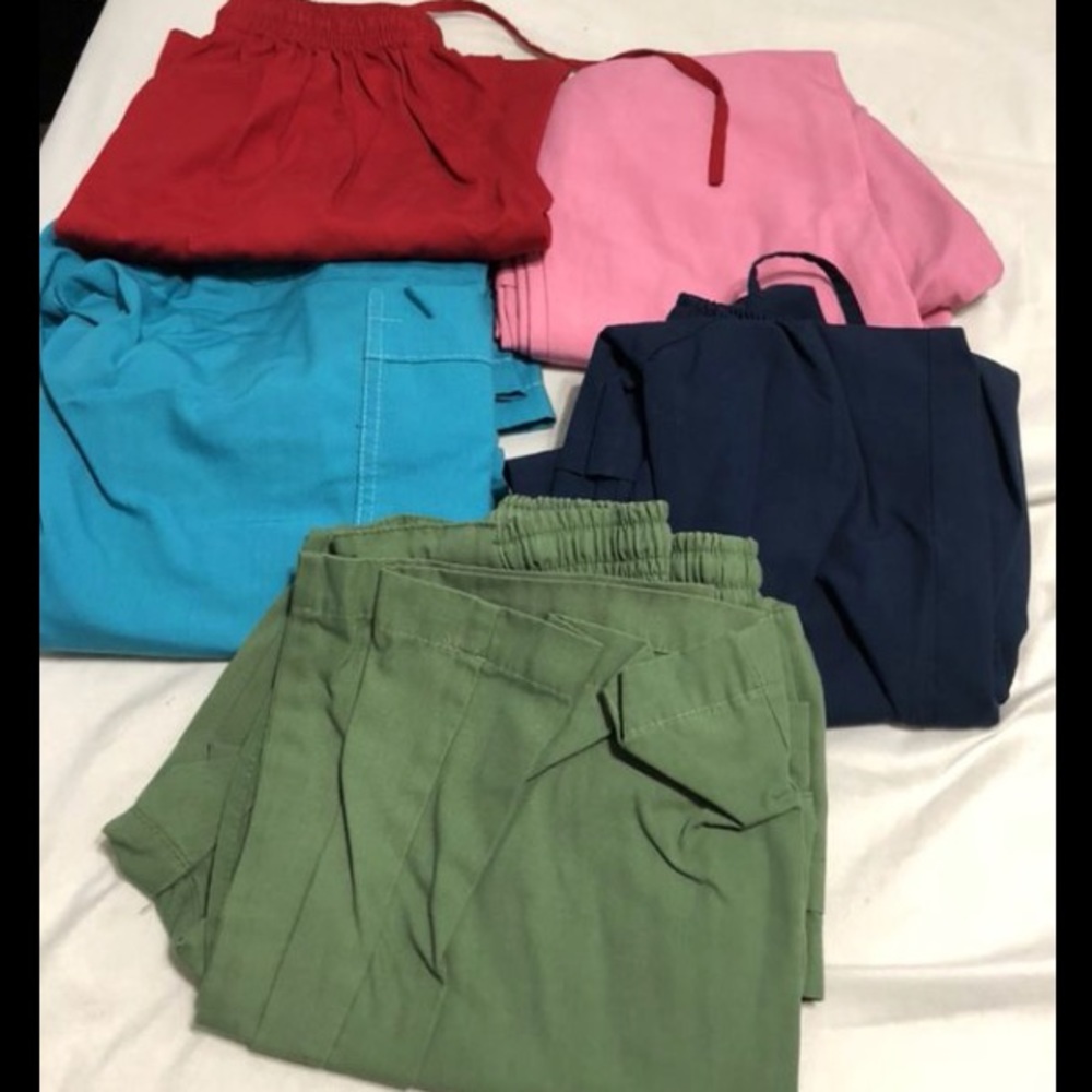Scrubs pants